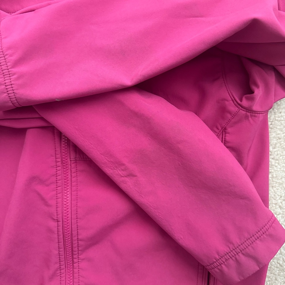 The North Face Soft-shell Jacket - Picture 11 of 11